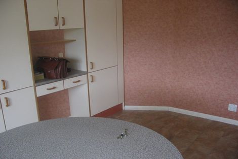 Photo of property in 1 Riverside Drive, Waiwhetu, Lower Hutt, 5010