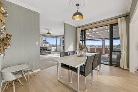 Photo of property in 87 Eliot Street, New Plymouth, 4310