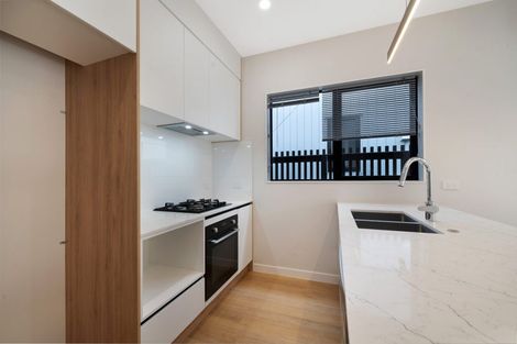 Photo of property in 38 Papai Lane, Massey, Auckland, 0614