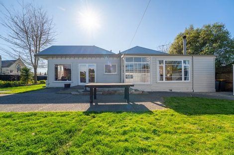 Photo of property in 22 Hislop Street, Geraldine, 7930