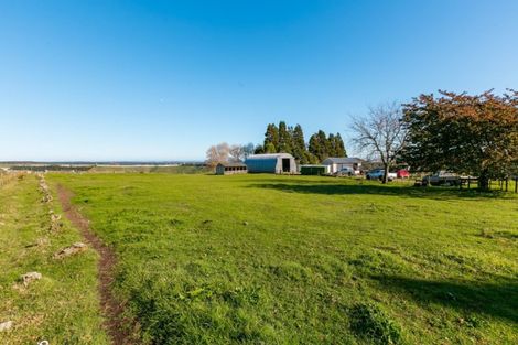Photo of property in 307 Campbell Road, Pukehina, Te Puke, 3186