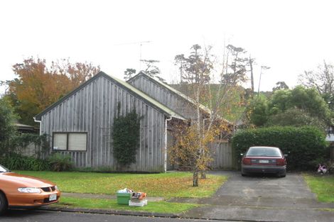 Photo of property in 45 Darren Crescent, Half Moon Bay, Auckland, 2012