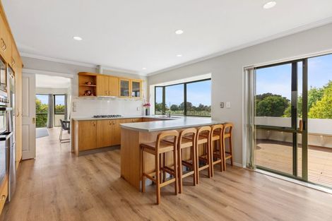 Photo of property in 31 Plateau Heights, Mount Maunganui, 3116