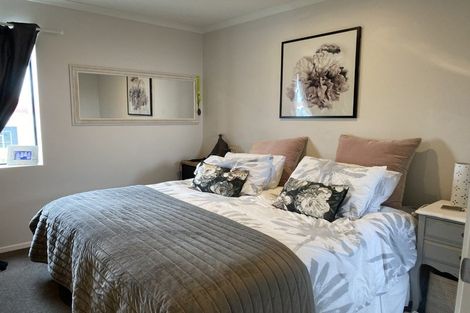 Photo of property in 1/89 Hobsonville Point Road, Hobsonville, Auckland, 0616