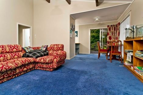 Photo of property in 202 Manuka Road, Bayview, Auckland, 0629