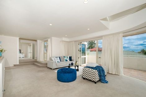 Photo of property in 1/213 Te Atatu Road, Te Atatu South, Auckland, 0610