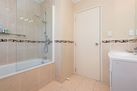 Photo of property in 76 Skip Lane, East Tamaki, Auckland, 2013