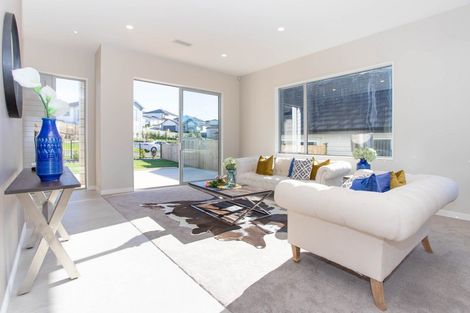 Photo of property in 78 Godfrey Drive, Orewa, 0931
