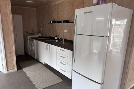 Photo of property in 35 Whatapaka Road, Karaka, Papakura, 2580