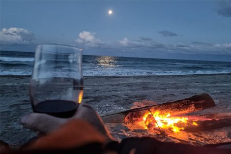 Photo of property in 1222 Papamoa Beach Road, Papamoa Beach, Papamoa, 3118