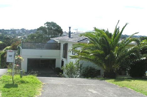 Photo of property in 17 Springfield Street, Forrest Hill, Auckland, 0620