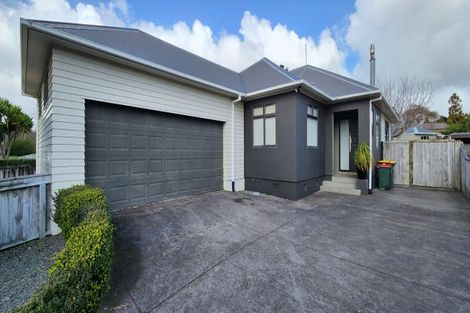Photo of property in 7 Clovelly Street, Brooklands, New Plymouth, 4310