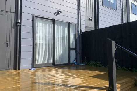 Photo of property in 11/1 Scott Road, Hobsonville, Auckland, 0616