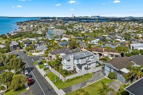 Photo of property in 1/64 Seaview Road, Castor Bay, Auckland, 0620