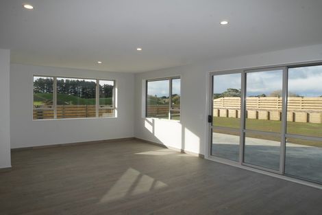 Photo of property in 36 Otaihanga Road, Otaihanga, Paraparaumu, 5036