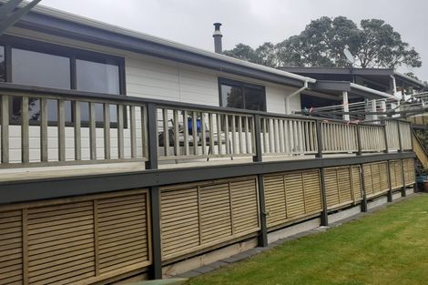 Photo of property in 8 Pararewa Drive, Whalers Gate, New Plymouth, 4310