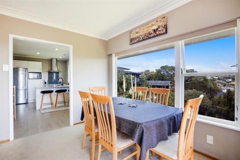 Photo of property in 41a Kowhai Road, Mairangi Bay, Auckland, 0630