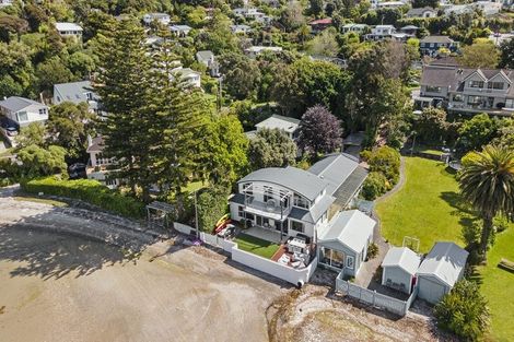 Photo of property in 85 Paremata Road, Paremata, Porirua, 5024