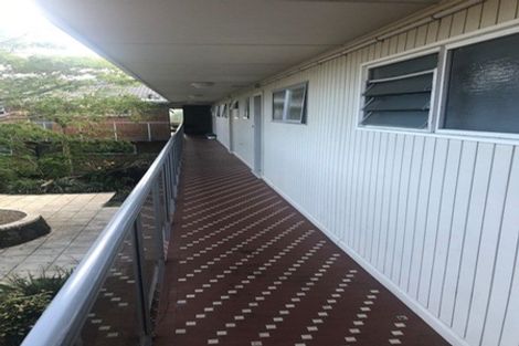 Photo of property in 15/83 Lake Road, Devonport, Auckland, 0622