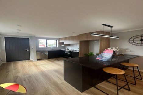 Photo of property in 2/1 Sundown Crescent, Melville, Hamilton, 3206