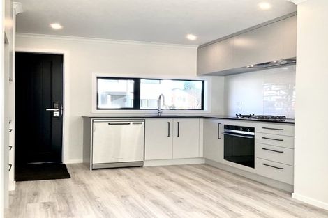 Photo of property in 33 Reakes Crescent, Wallaceville, Upper Hutt, 5018