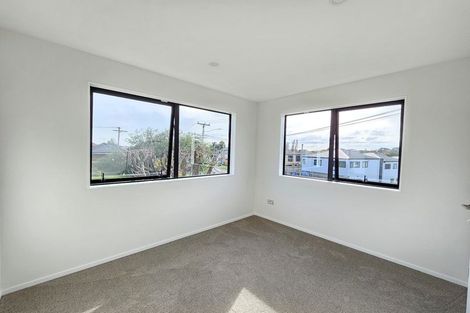 Photo of property in 16c Pah Road, Papatoetoe, Auckland, 2025