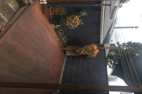 Photo of property in 2/13 Saddleback Rise, Murrays Bay, Auckland, 0630