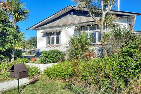 Photo of property in 181 Bowhill Road, New Brighton, Christchurch, 8083
