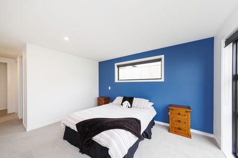 Photo of property in 3 Sardinia Grove, Fitzherbert, Palmerston North, 4410