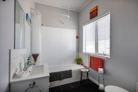 Photo of property in 50 Freyberg Road, Ruawai, 0530