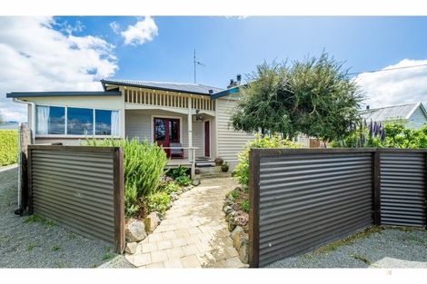 Photo of property in 64 Belt Street, Waimate, 7924