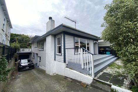Photo of property in 181 Ohiro Road, Brooklyn, Wellington, 6021