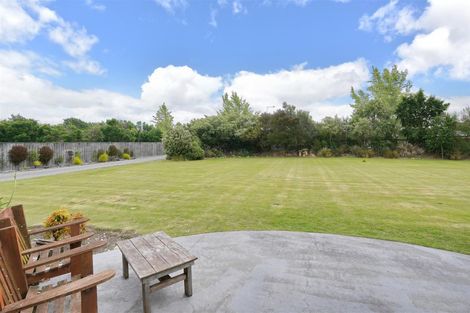 Photo of property in 2 Willowside Place, Amberley, 7410