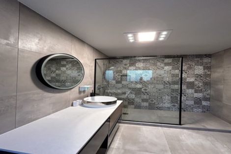 Photo of property in 4 Flavell Drive, Orewa, 0931