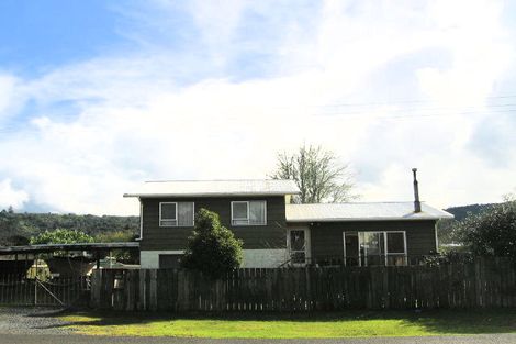 Photo of property in 5 Ranfurly Street, Moerewa, 0211