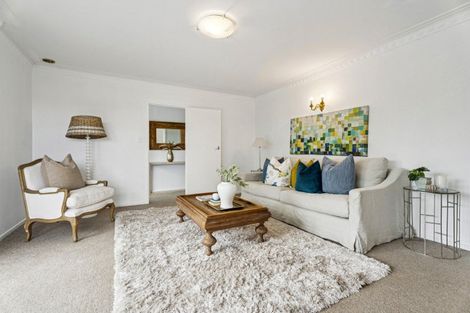 Photo of property in 85 Lynden Avenue, Hillcrest, Auckland, 0627