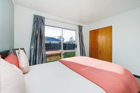 Photo of property in 28 Cascade Crescent, Westbrook, Palmerston North, 4412