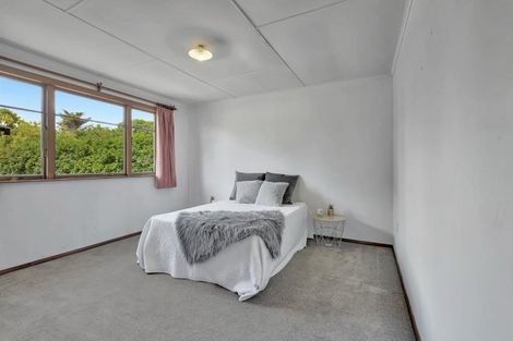 Photo of property in 195 South Road, Spotswood, New Plymouth, 4310