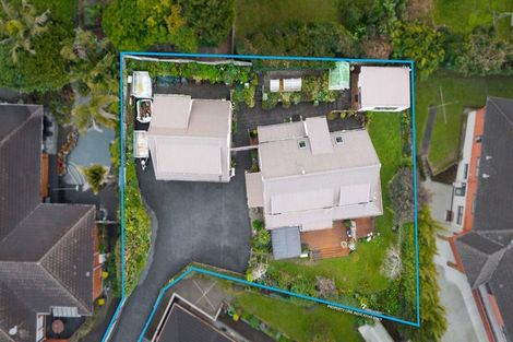 Photo of property in 27 Cherub Place, West Harbour, Auckland, 0618