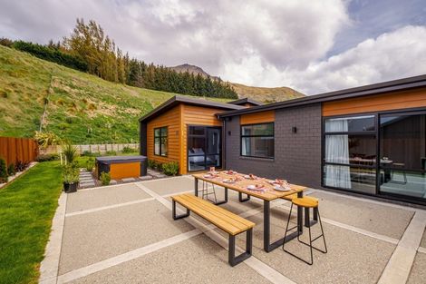 Photo of property in 38 Risinghurst Terrace, Lower Shotover, Queenstown, 9304