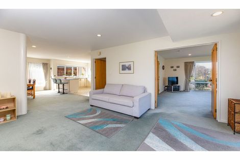 Photo of property in 16 Fuchsia Place, Halswell, Christchurch, 8025