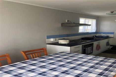 Photo of property in 2/86 Palmers Road, Clendon Park, Auckland, 2103