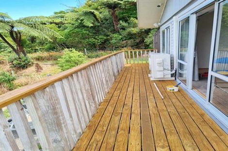 Photo of property in 7 Hibiscus Grove, Maungaraki, Lower Hutt, 5010