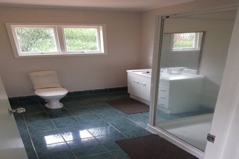 Photo of property in 39 Bayview Road, Browns Bay, Auckland, 0630