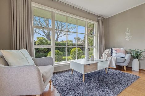 Photo of property in 7 Brookby Crescent, Avonhead, Christchurch, 8042