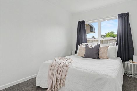 Photo of property in 15 Carlisle Street, Greerton, Tauranga, 3112