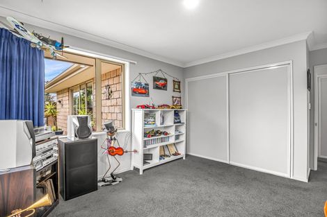 Photo of property in 10 Ropley Street, Amberley, 7410