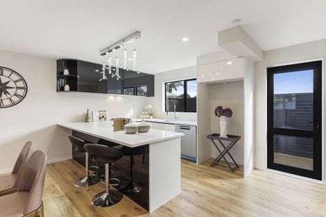 Photo of property in 2/273 Mount Albert Road, Wesley, Auckland, 1041