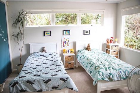 Photo of property in 58 Fowler Street, Northcote, Auckland, 0627