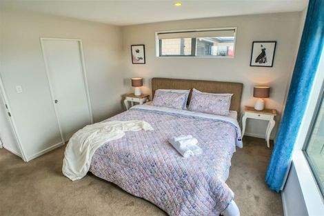 Photo of property in 9 Tangy Loch Lane, Broomfield, Christchurch, 8042